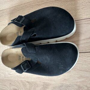 Boston Chunky Black Suede Leather Clogs size 39